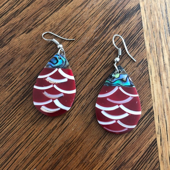 handmade Jewelry - Gorgeous seashell scale abalone earrings
